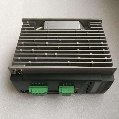 流伺服驱动器 QS7AA020M 200-230V AC 1PH 50/60Hz