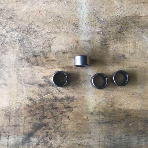 山推SD32推土机配件直供终端：轴承 195-43-43190