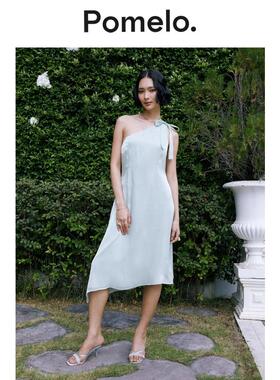 Pomelo 薄荷绿优雅高级感蝴蝶结系带斜肩中长连衣裙