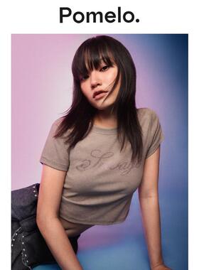 Pomelo 美式街头风字母图案闪石装饰短袖T恤上衣女