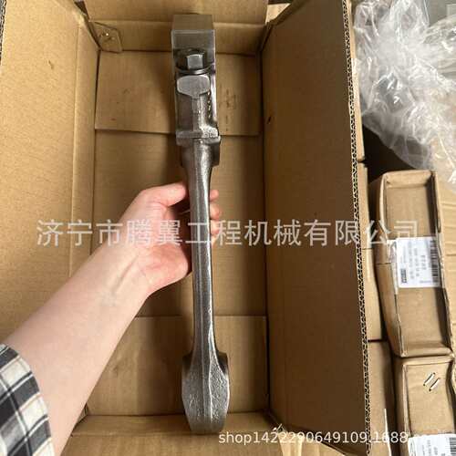 适用斗山PU222TI发电机组连杆总成 65.02401-0012 济宁腾翼机械