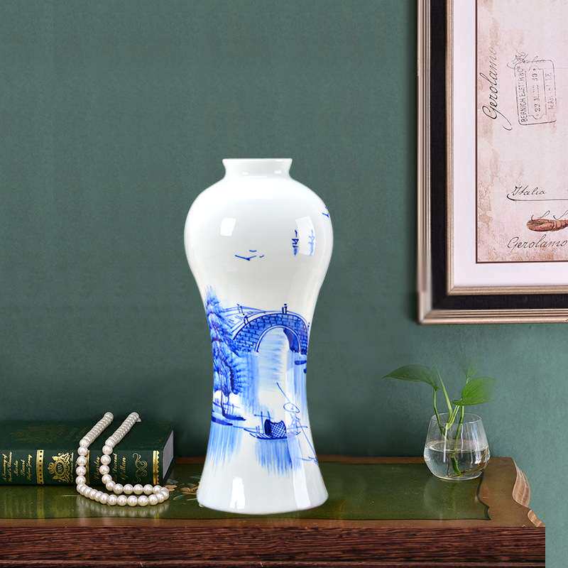 手绘青花瓷家居装饰品现代中式客厅创意插花摆件景德镇陶瓷器花瓶