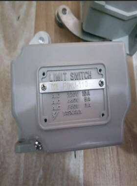 PIKU-110R25A限位开关PSMO-25EITH接近开关PSKO-020B0   PIKU-110