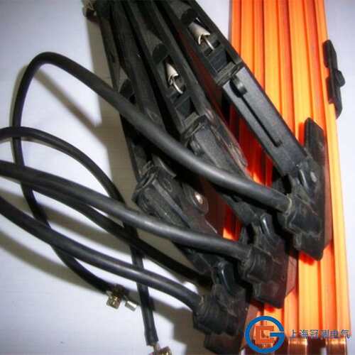 冠测铜排无接缝滑触线拉紧器,供电器无接缝滑触线集电器3P4P6P