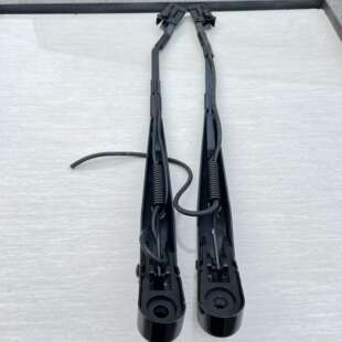 西沃客车雨刮臂总成原厂带喷水总长750MM *12反向雨刮片安装