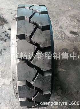 10.00X15英菲尼迪L5花纹36PR