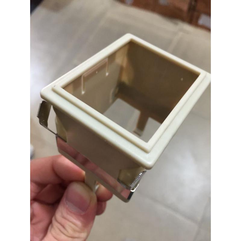 #HHS5P ST3P 面板罩 FM-88*58继电器专P用开孔尺寸45*55mm