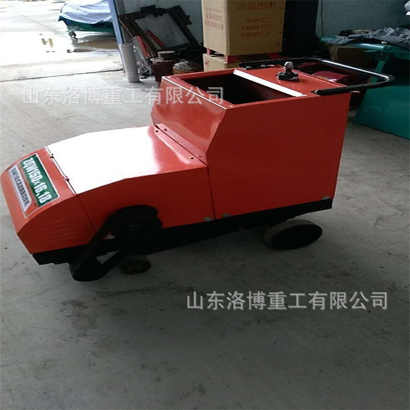 直销牛场防滑刻槽机牧场刻纹机施工视频牛场自动行走扩缝机厂家