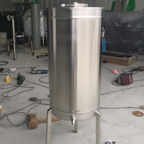 厂家定做304 316不锈钢密封奶罐储运酒桶50 100斤200斤鲜奶贮奶罐