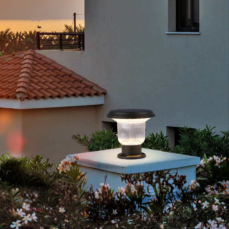 新款铝材太阳能庭院柱头灯户外仿古房灯围墙大门装饰照明灯灯