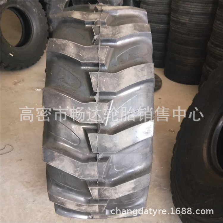 销售19.5L-24工程机械轮胎 两头忙花纹