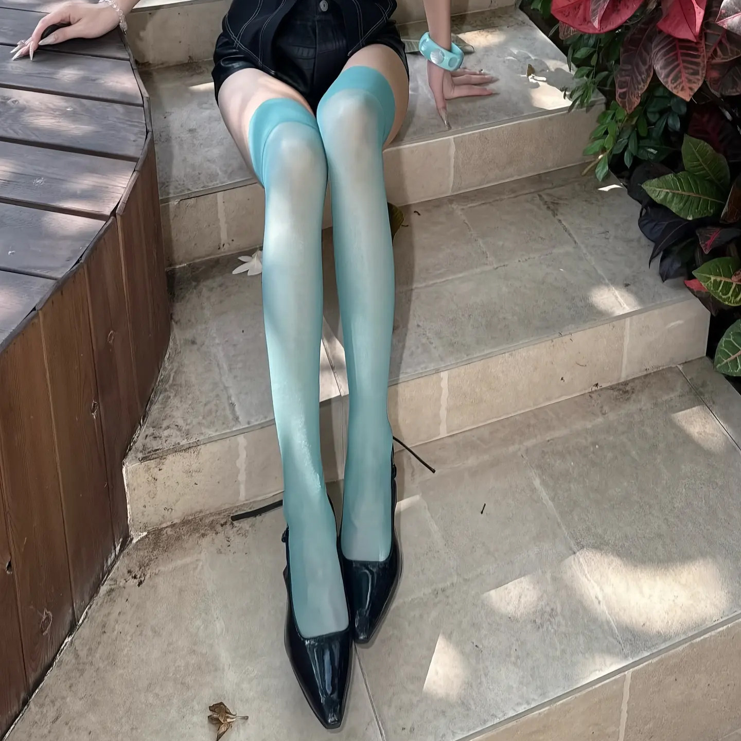 个性高腰薄荷绿过膝丝袜女2026气质薄款透气显瘦长袜高级感连裤袜