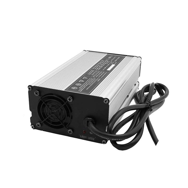 900W高端铝壳 72V10A充电器87.6V10A磷酸铁锂充电器84V10A锂电充