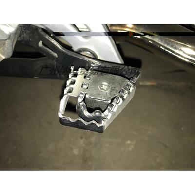 R1200GS F800GS ADV F700 F650GS改装后刹车加宽垫 脚踏板罩
