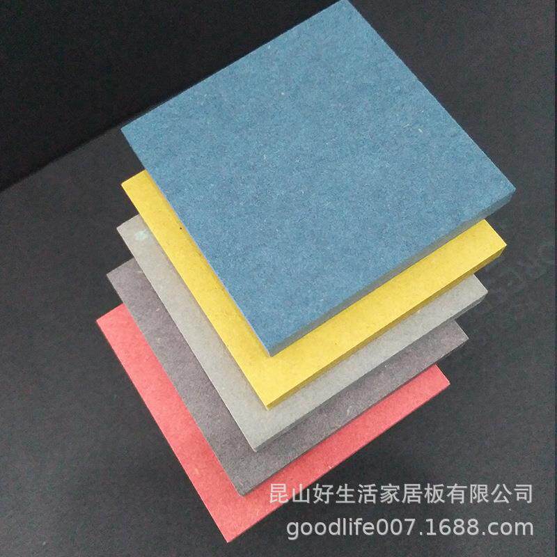 进口密度板 环保E0黑色中纤18mm 墙压板展示道具室内装饰柜体使用