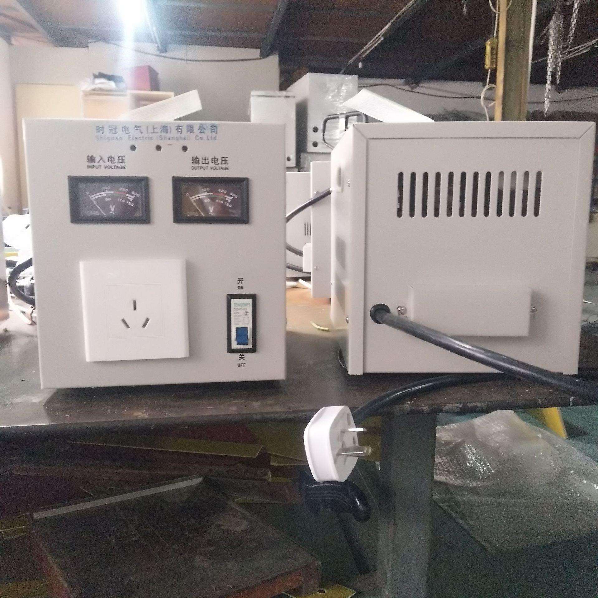 电压电源转换变压器ZDB-3000W输入220V输出110V 100V转换器