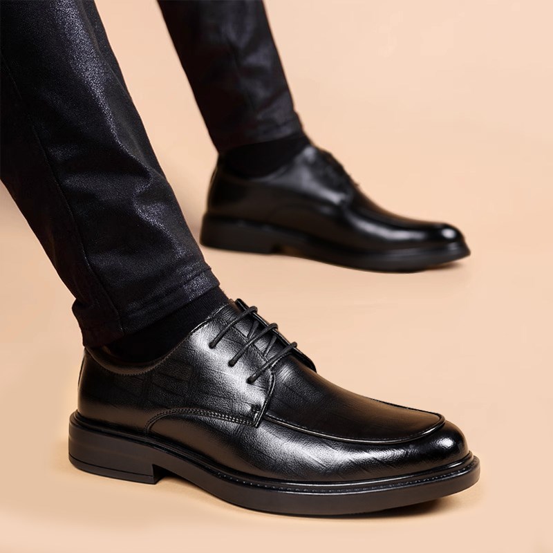 增高皮鞋男款冬季保暖加绒商务正装英伦休闲通勤风黑色结婚新郎鞋