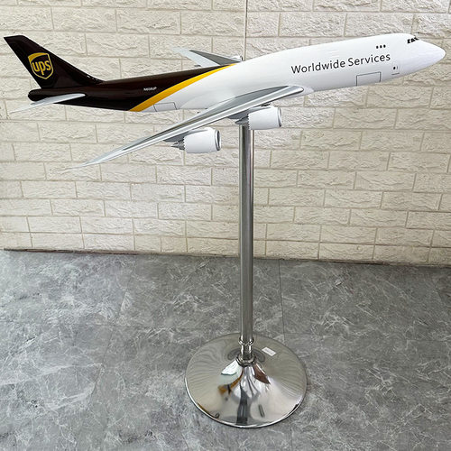 1:76波音B747-8F仿真货运飞机模型UPS联合包裹展馆落地摆件100cm