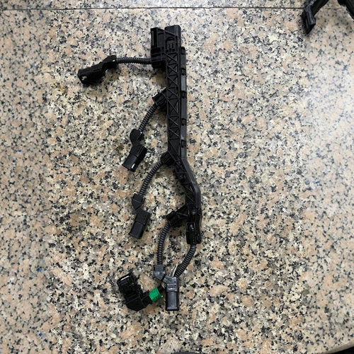 亚洲龙凯美瑞陆放凌放荣放A25喷油嘴线束82125-0E070发动机