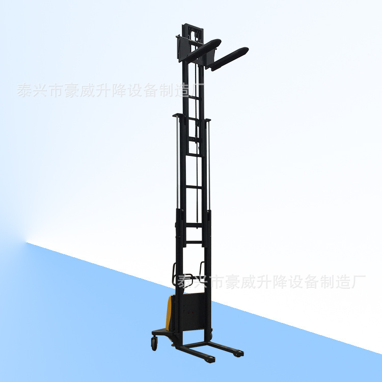 厂供1.5吨5.5米电动液压堆高车 集装箱装卸叉车 电动托盘堆垛机