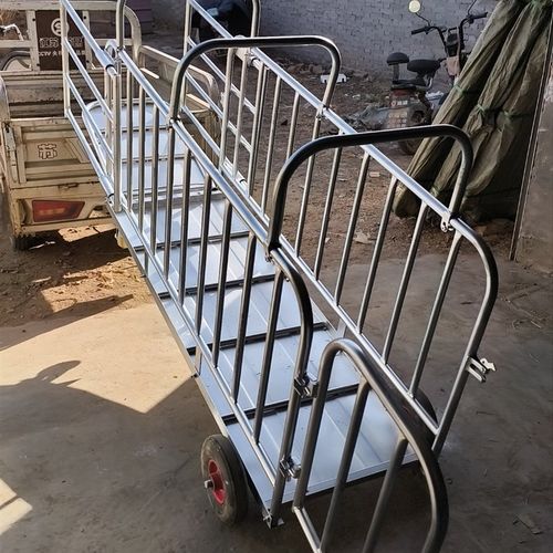 抓猪笼子装车卖猪用笼子上车装猪称重铁猪笼多功能装车转运猪栏笼