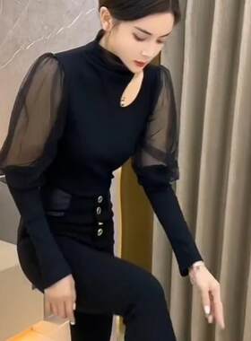 欧货气质时尚t恤女24春季洋气设计感半高领镂Q空灯笼袖显瘦打底衫