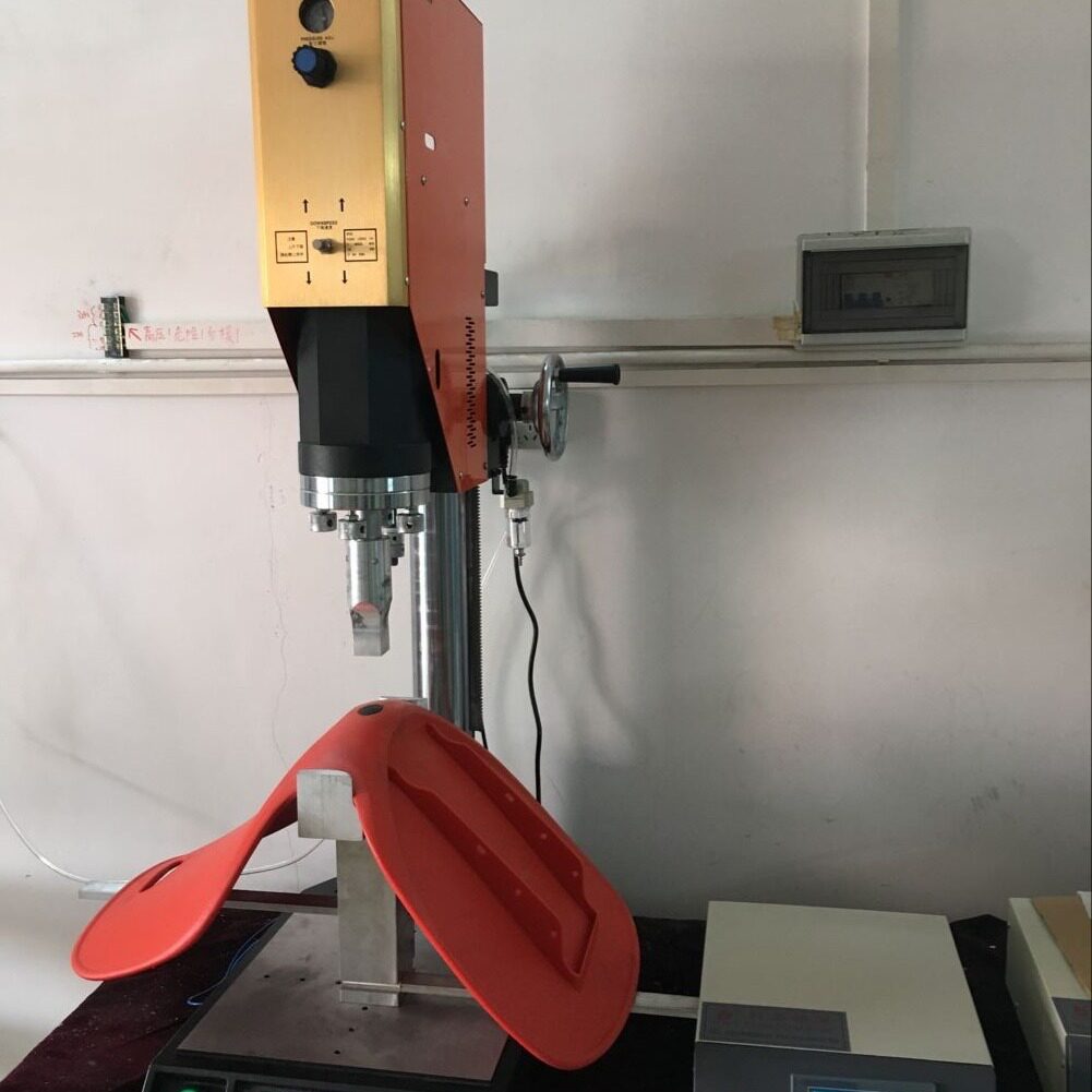 直销凳子超声波模具定 制 超音波焊接设备塑焊机工业塑料夹具焊样