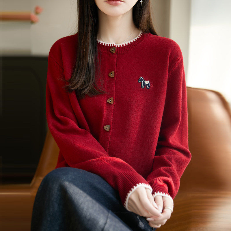 红色立体小马针织开衫女春季2026新款洋派宽松上衣本命年毛衣外套