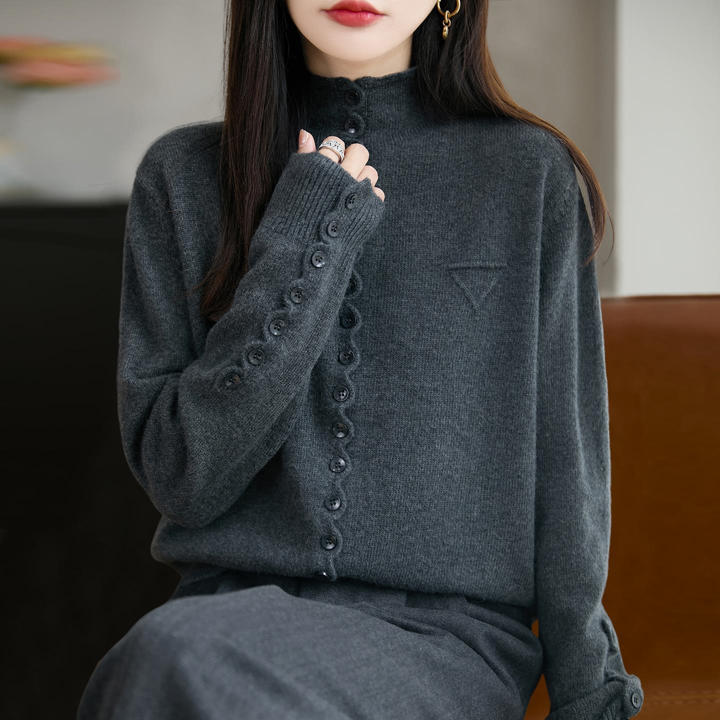 半高领单排扣针织开衫外套女2025新款洋气大码女装上衣秋冬毛衣