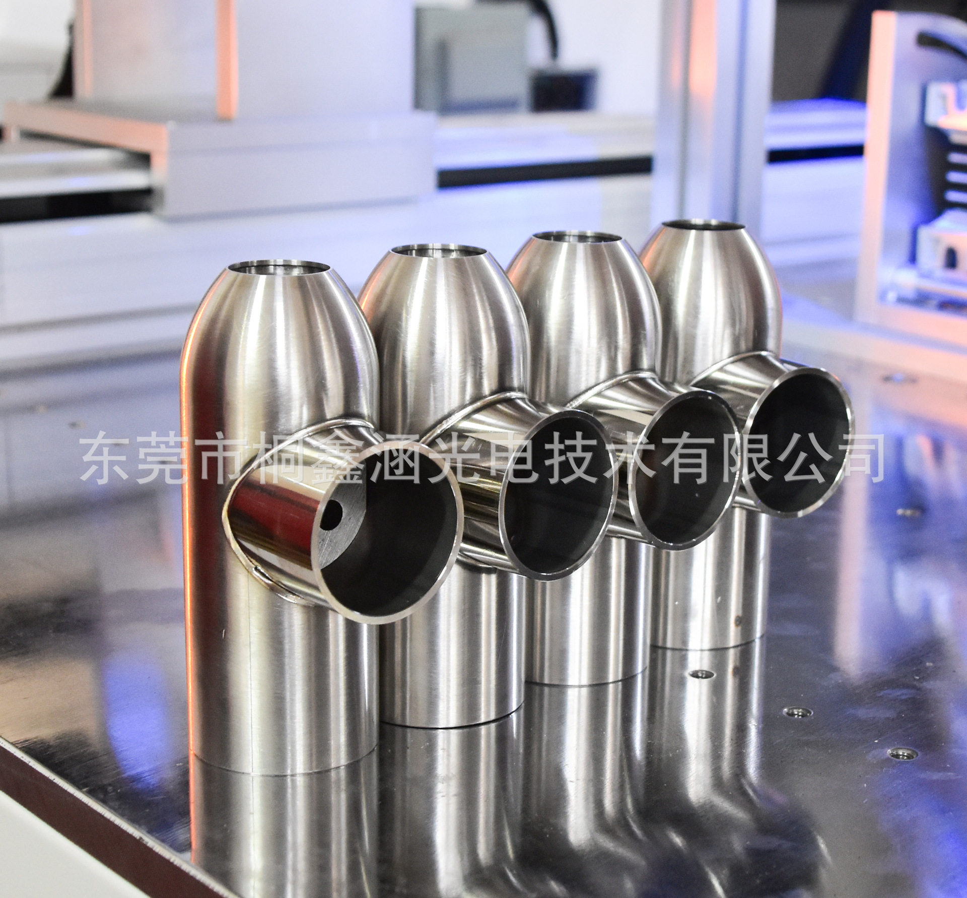 自动激光焊接机铝电热管散热器片花洒阀门三通水管接头焊接