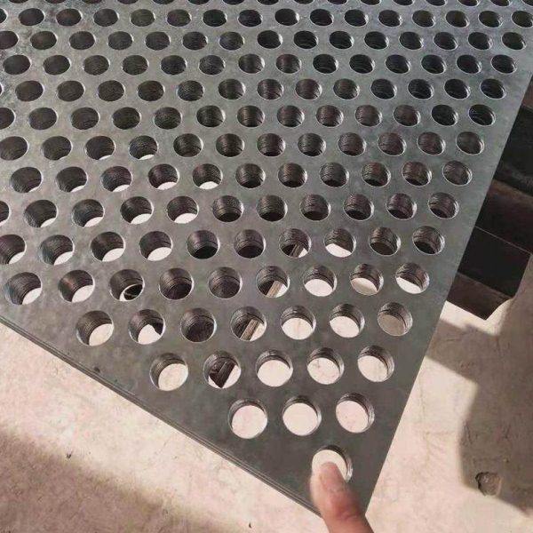 304不锈钢2mm冲孔板不绣钢带孔铁板多孔洞洞板圆孔网垫板冲孔网,基础建材,钢板网,淘宝优惠券,粉丝福利购,淘宝优惠卷