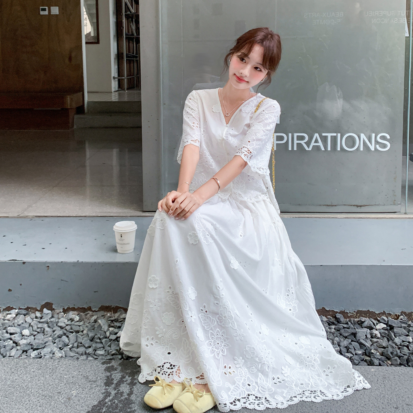 26年夏季新款-白色立体绣花显瘦短袖套裙ZB187-1019-P165-K268,女装套装/套裙,浙宝187