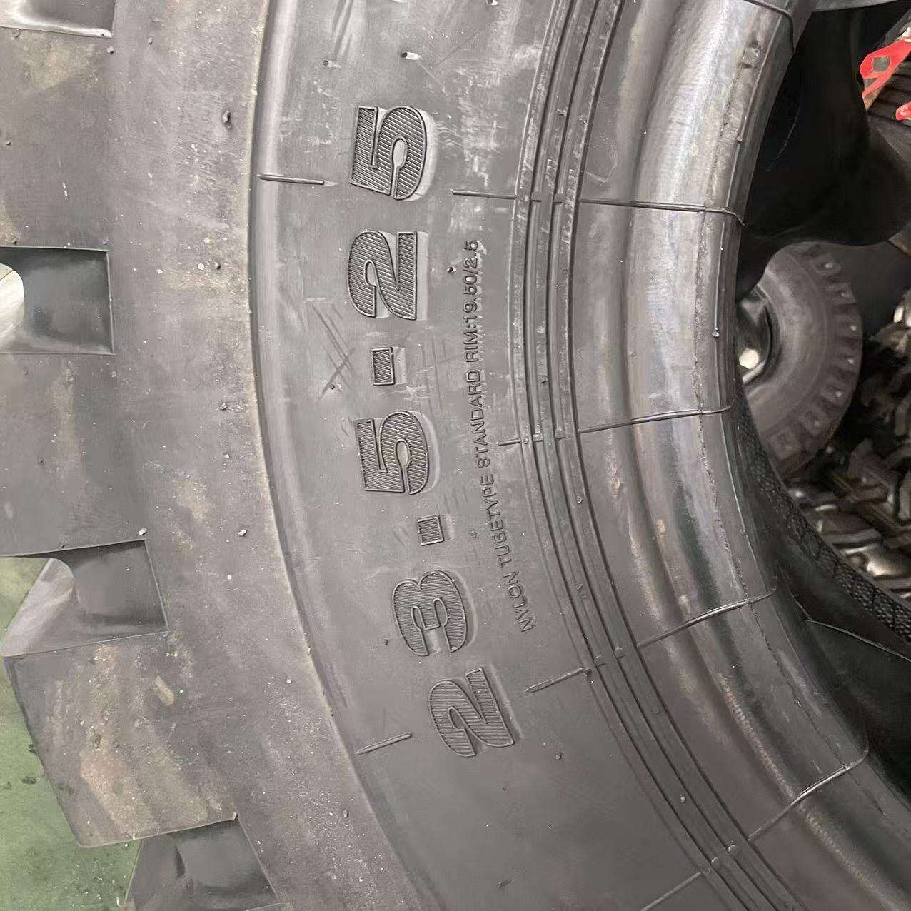 50装载机铲车23.5-25 20.5-25 17.5-25E3/L3含内胎工程轮胎
