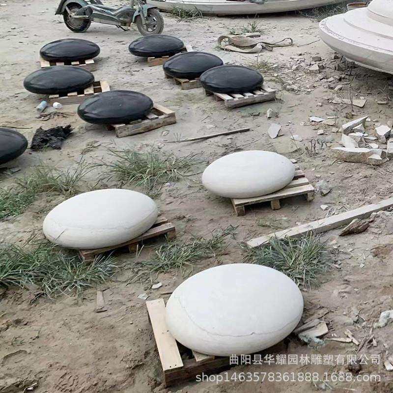 石雕青石黑白棋子花岗岩象棋雕塑汉白玉五子棋广场公园围棋摆件