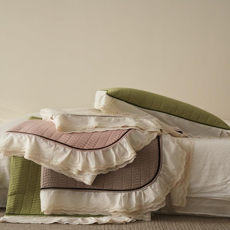 韩式优雅美学双面全棉波浪绗缝夹棉棉布镂空花边床盖三件套四季用