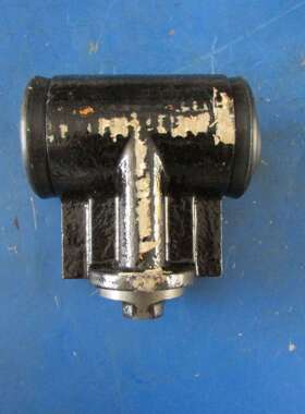 供应ZD130-20制动分泵(芜湖)徐工XP260压路机配件860148596