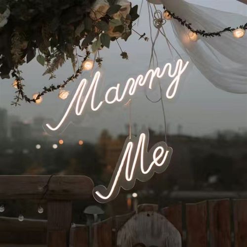 marry me求婚灯牌霓虹灯字牌嫁给我字母灯求婚道具室外Z电池款发