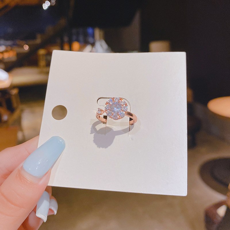 铜镶锆石抖音旋转戒指微镶开口可调节指环旋转P雪花风车同款戒指