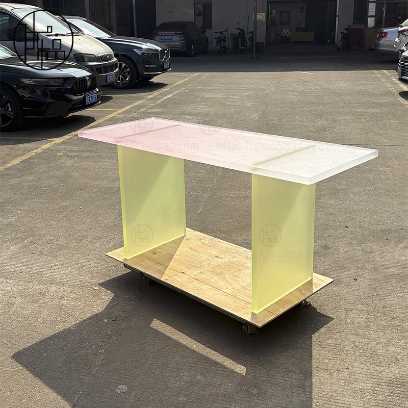 亚克力渐变色桌定制磨砂餐桌咖啡店服装店现代简约意式极简书桌
