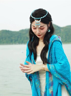 民族风披肩外搭大理丽江旅游斗篷拍照围巾女云南青海草原连帽披风