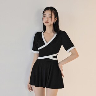 泳衣微胖女孩高级新女大码 黑色S保守遮肚显瘦温 mm游泳馆连体裙式