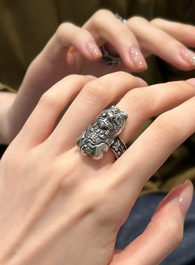 3.6首发+定制足l银麒麟花朵做黑戒指11-22#可戴覆古女新中式覆古