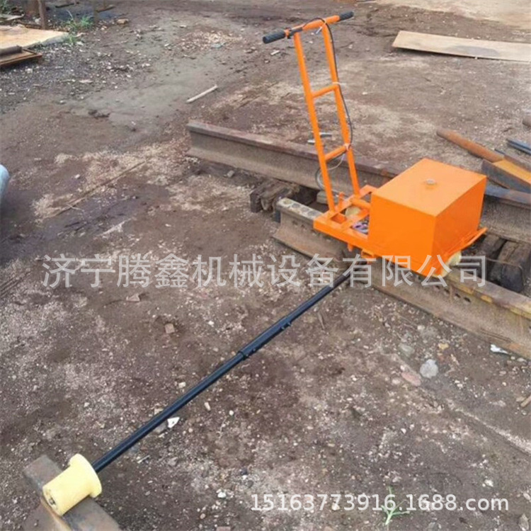 腾鑫 GZT-1轨枕螺栓涂油机 钢轨螺栓涂油器 手推式轨道自动涂油车
