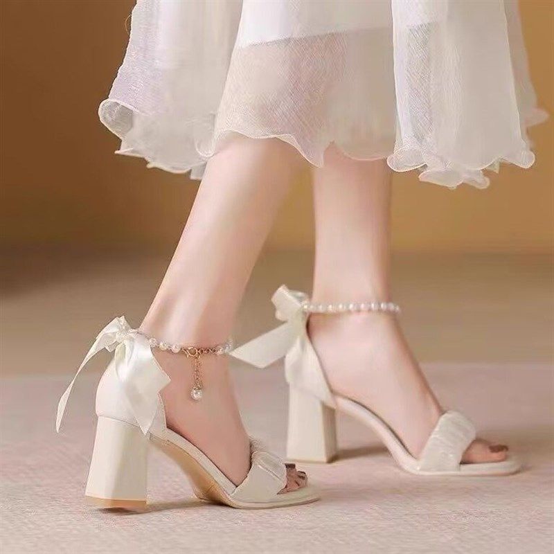 粗跟绑带凉鞋2025新款夏季仙女风配裙法式一字带气质少女高跟鞋,女鞋,一字带凉鞋,淘宝优惠券,粉丝福利购,淘宝优惠卷