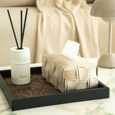 高档皮革棋盘格抽纸盒客厅餐桌装饰餐巾盒高级感编织车载纸巾盒