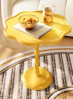 云朵FTZ小茶客厅轻奢沙发边几柜家奶用油风圆桌创意子边几网红床