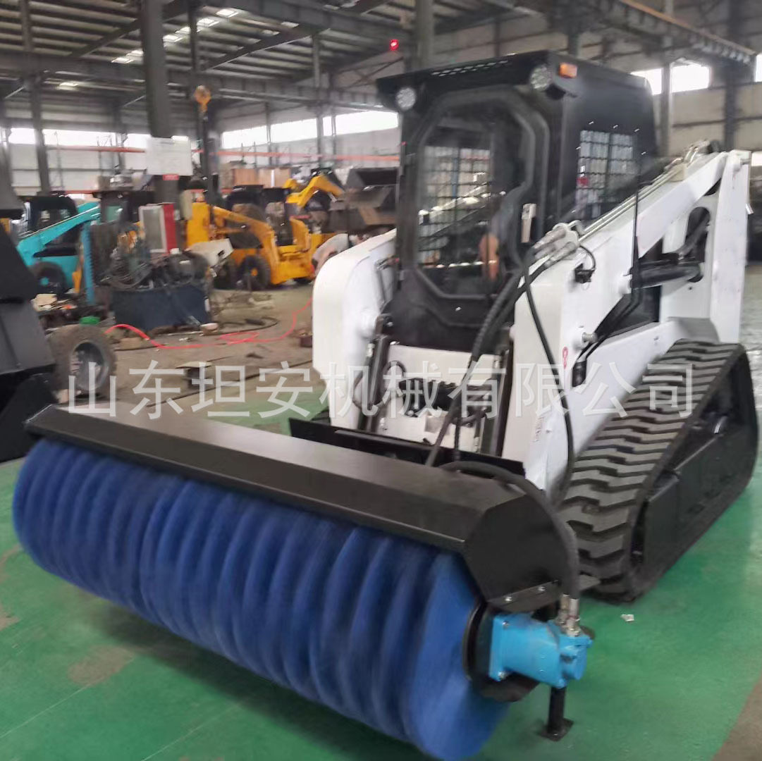 轮胎式滑移装载机一机多属具市政路面清雪抛雪机工程装载扫雪机