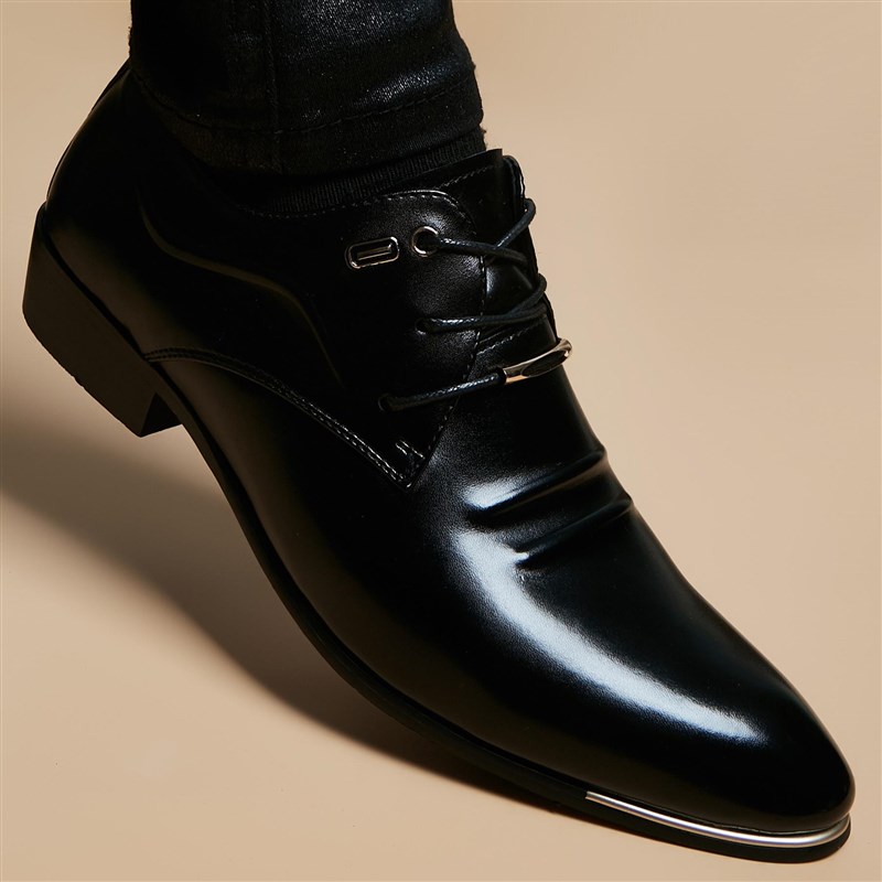 定制秋冬新款商务正装尖头皮鞋男士潮流百搭内增高休闲结婚新郎鞋