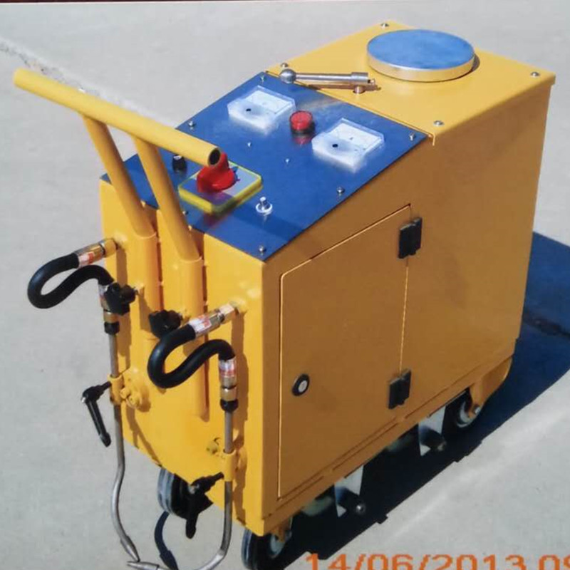 DZTG-10型手推电动钢轨涂油车 电动门钢轨刷油机