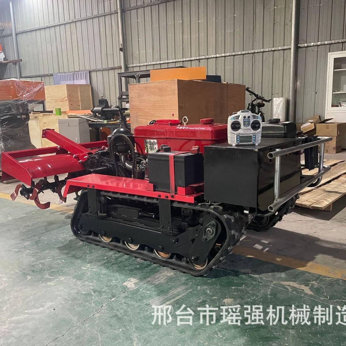 遥控自走履带式旋耕机农业果园开沟施肥机大马力农用大棚开沟机